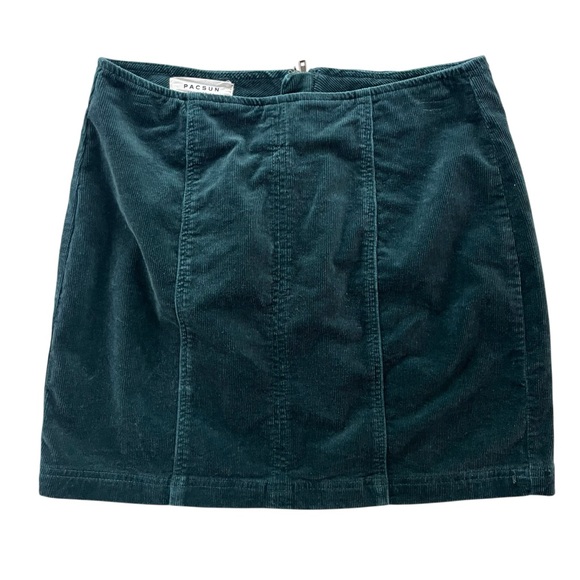 PacSun Dresses & Skirts - Pacsun Los Angeles Women’s Sz 28 Forest Green Soft Corduroy High Rise Mini Skirt